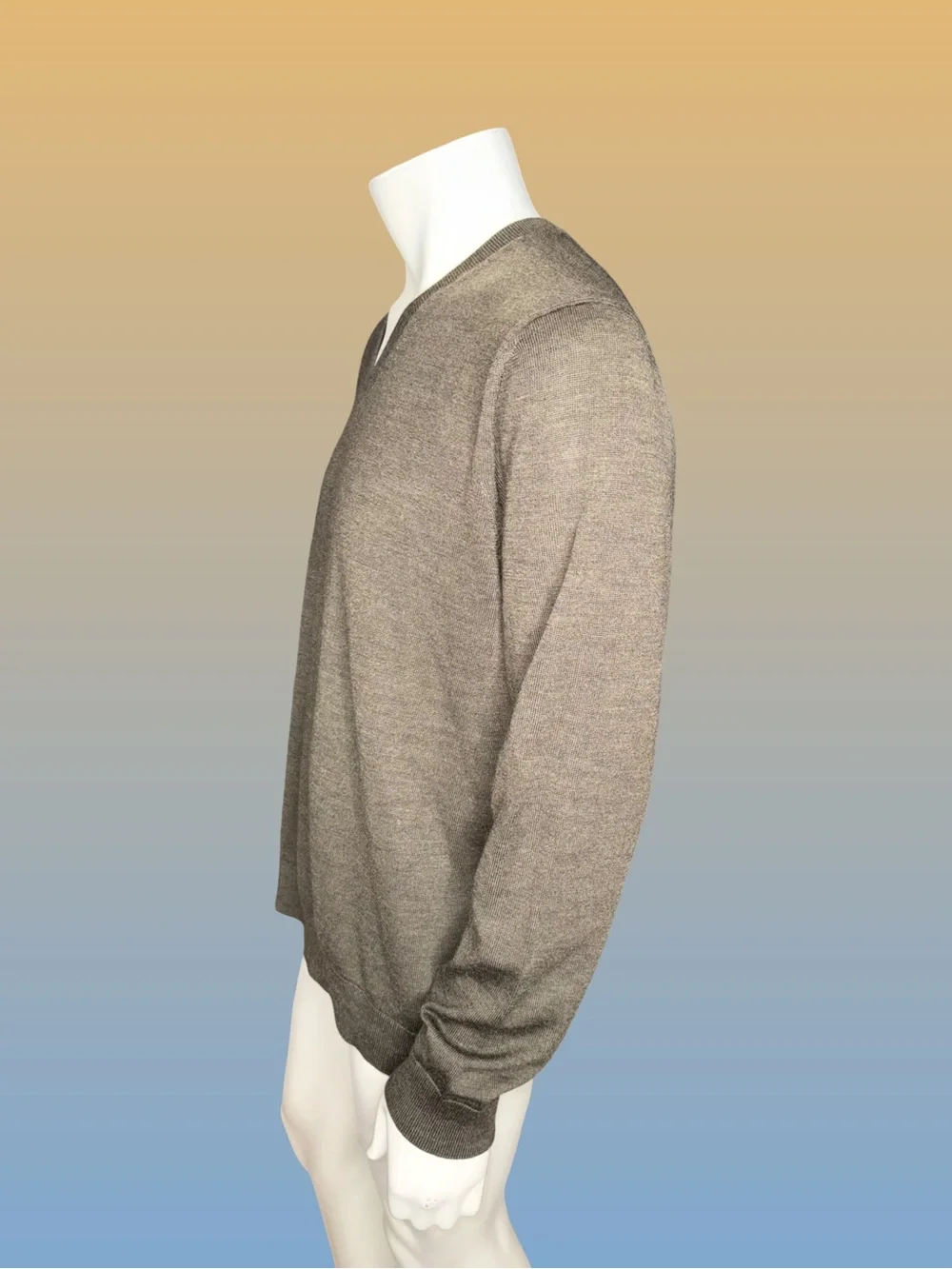 Banana Republic Men's 100% Merino Wool V-Neck Sweater Size XL